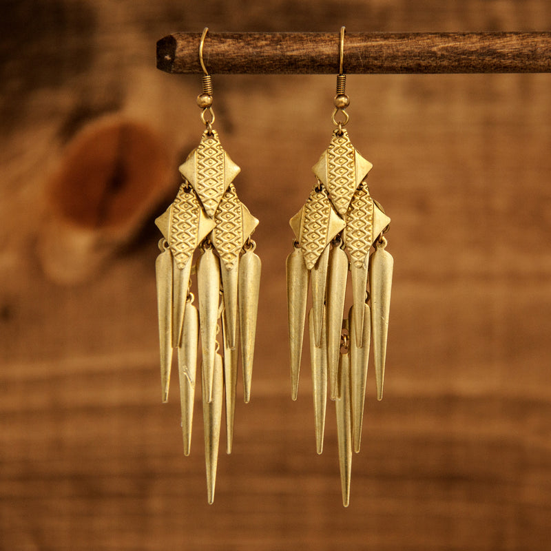 Charan earrings - Leo With Love 